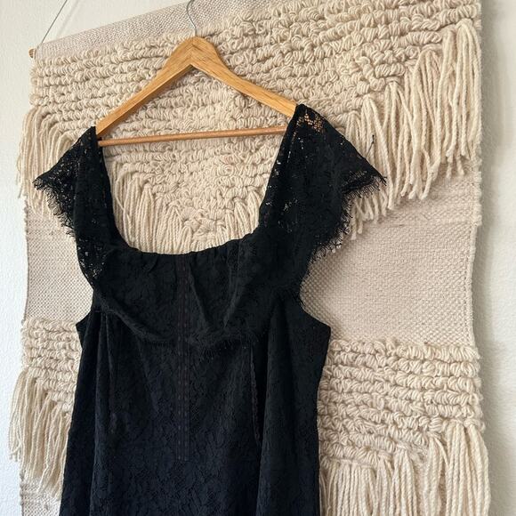 cinq a sept Lace Midi Dress - Picture 2 of 7